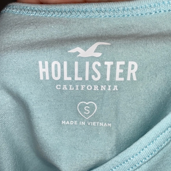 Baby Blue Hollister Tank/Crop Top - Picture 5 of 5